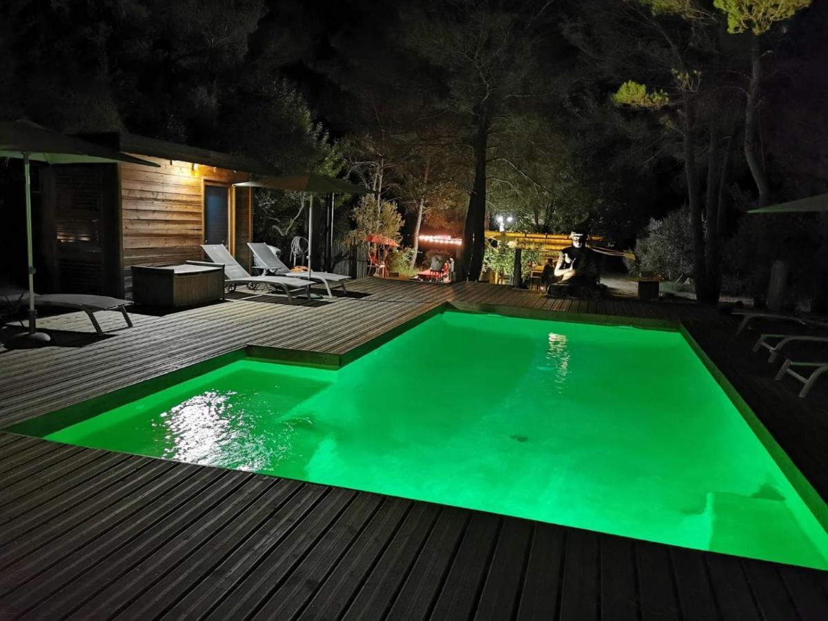 Villa Josephine Lorgues Exteriör bild